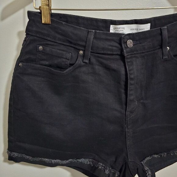 EUC LEVI'S STRAUSS SIGNATURE JET BLACK RAW HEM HIGH RISE SHORTS SIZE 12/31 - Picture 4 of 12